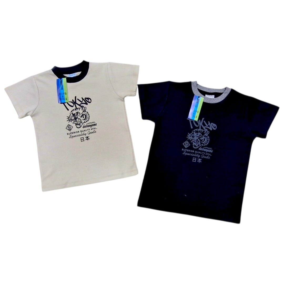 Remera Tokyo *adachi, vista 2