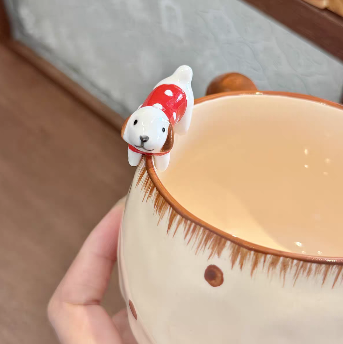 AA2363 TAZA CERAMICA CON PERRITO Y MEDIALUNA 4