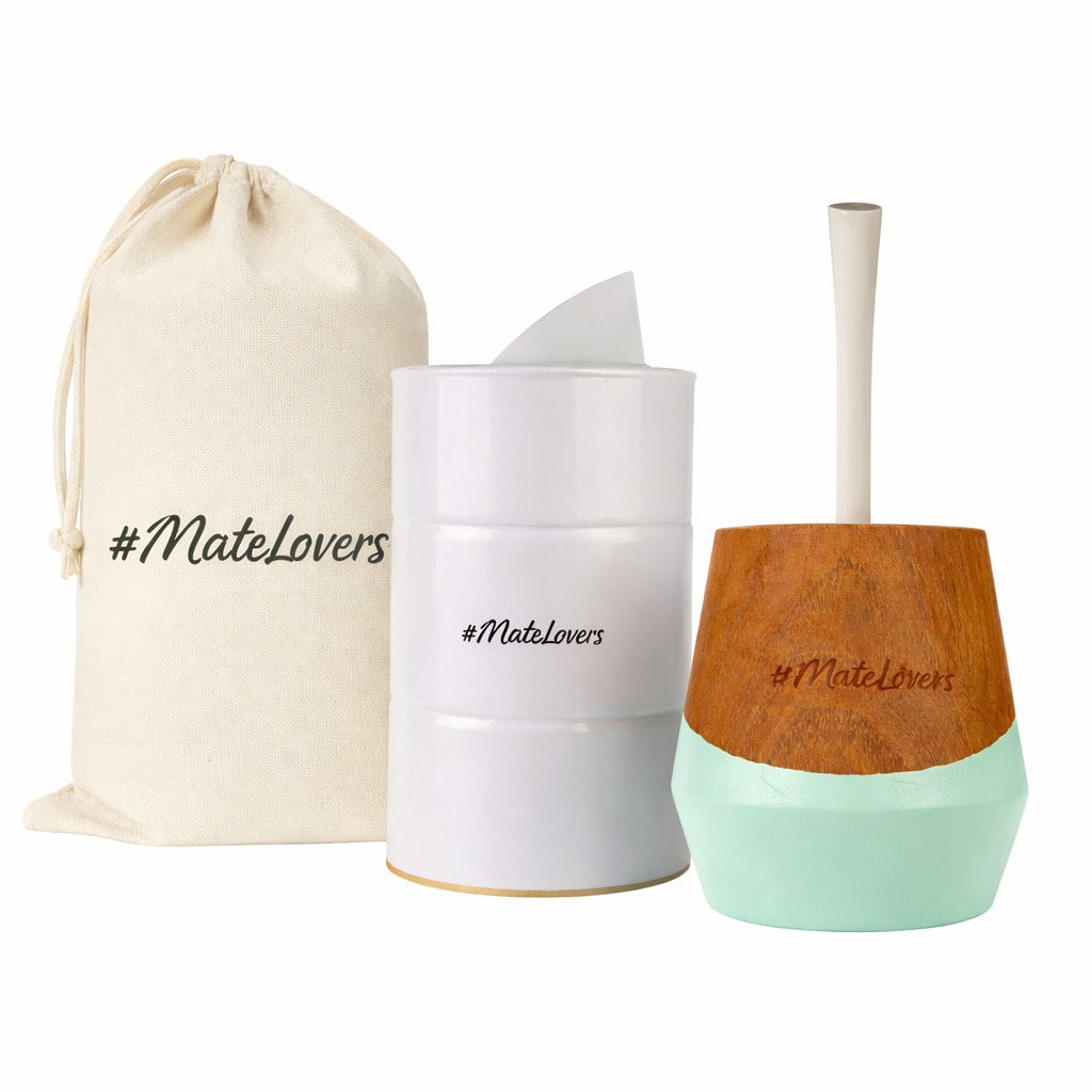 TRIO MATE AND CO - LATA CON PICO VERTEDOR, MATE CON BOMBILLA & BOLSA