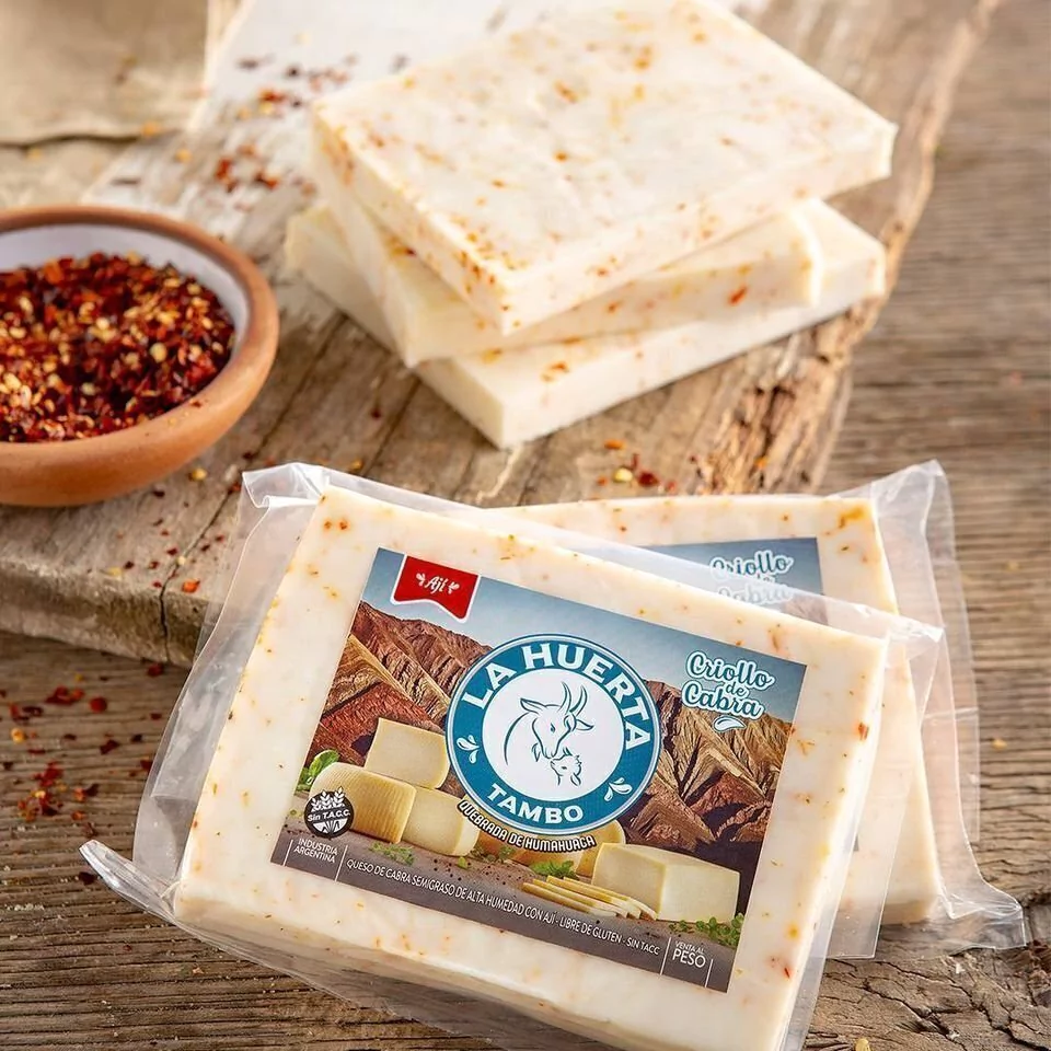 Queso de Cabra Criollo con Ají - La Huerta Tambo - 170 gr.