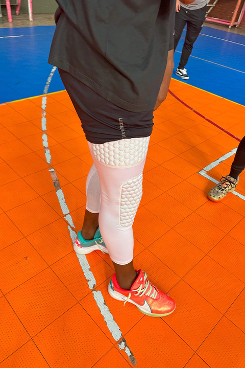 Calza deportiva con protección