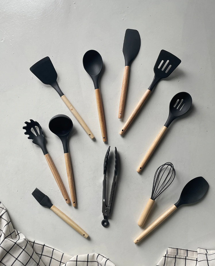Set x 11 Utensilios de Cocina Gris Oscuro