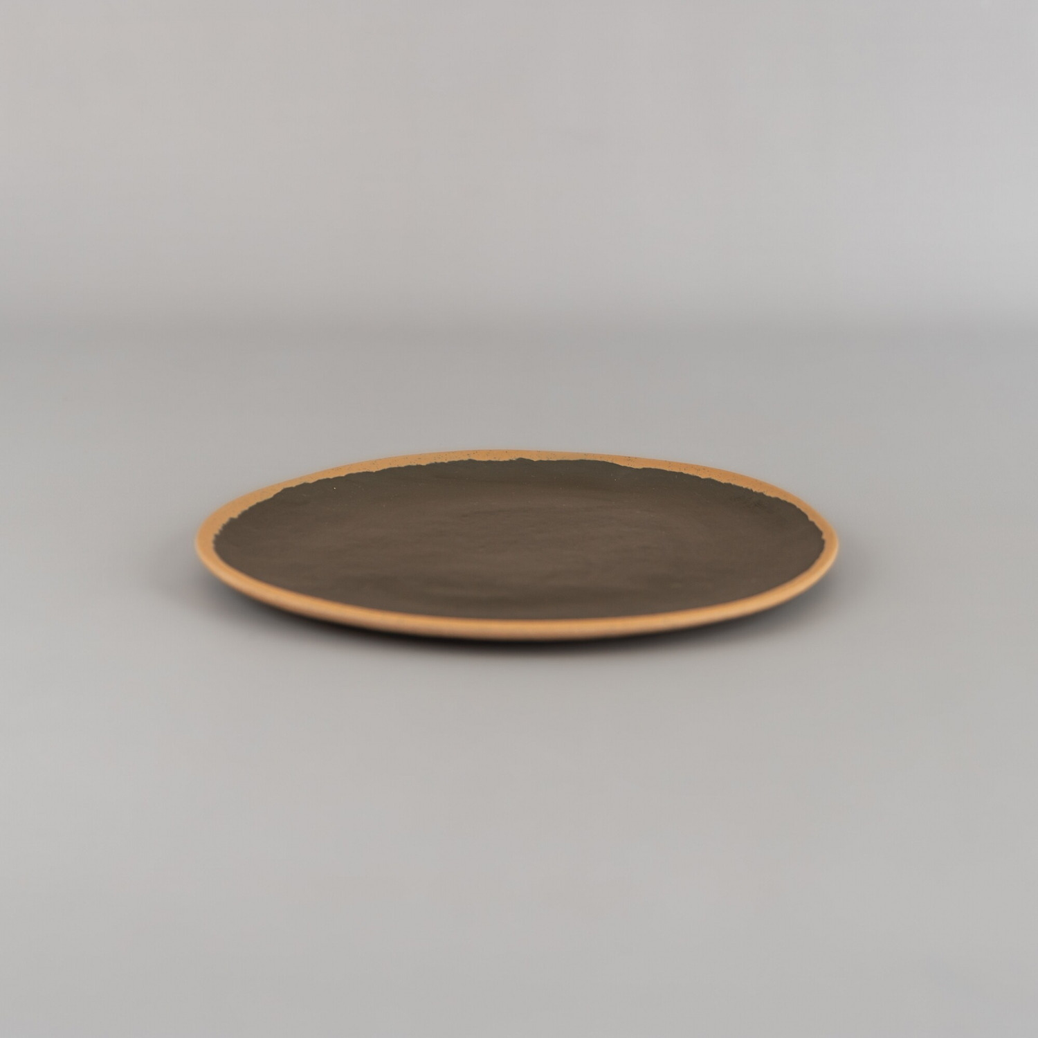 Plato Llano 22,5 cm Brown