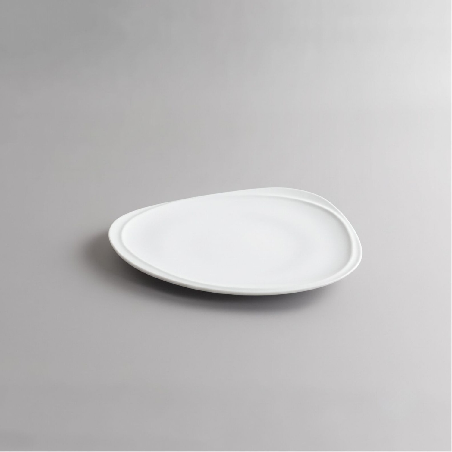 Plato Playo Irregular 26 x 3 cm Royal Porcelain | Por Unidad