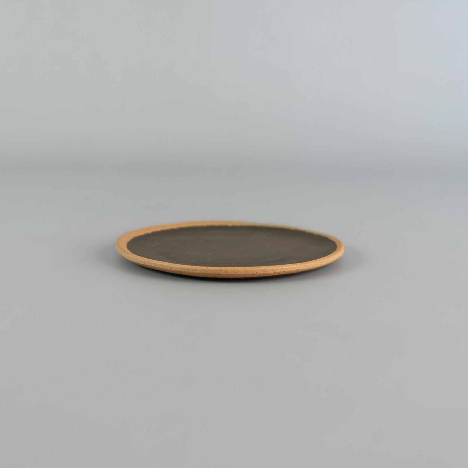 Plato Pan 13,5cm Brown