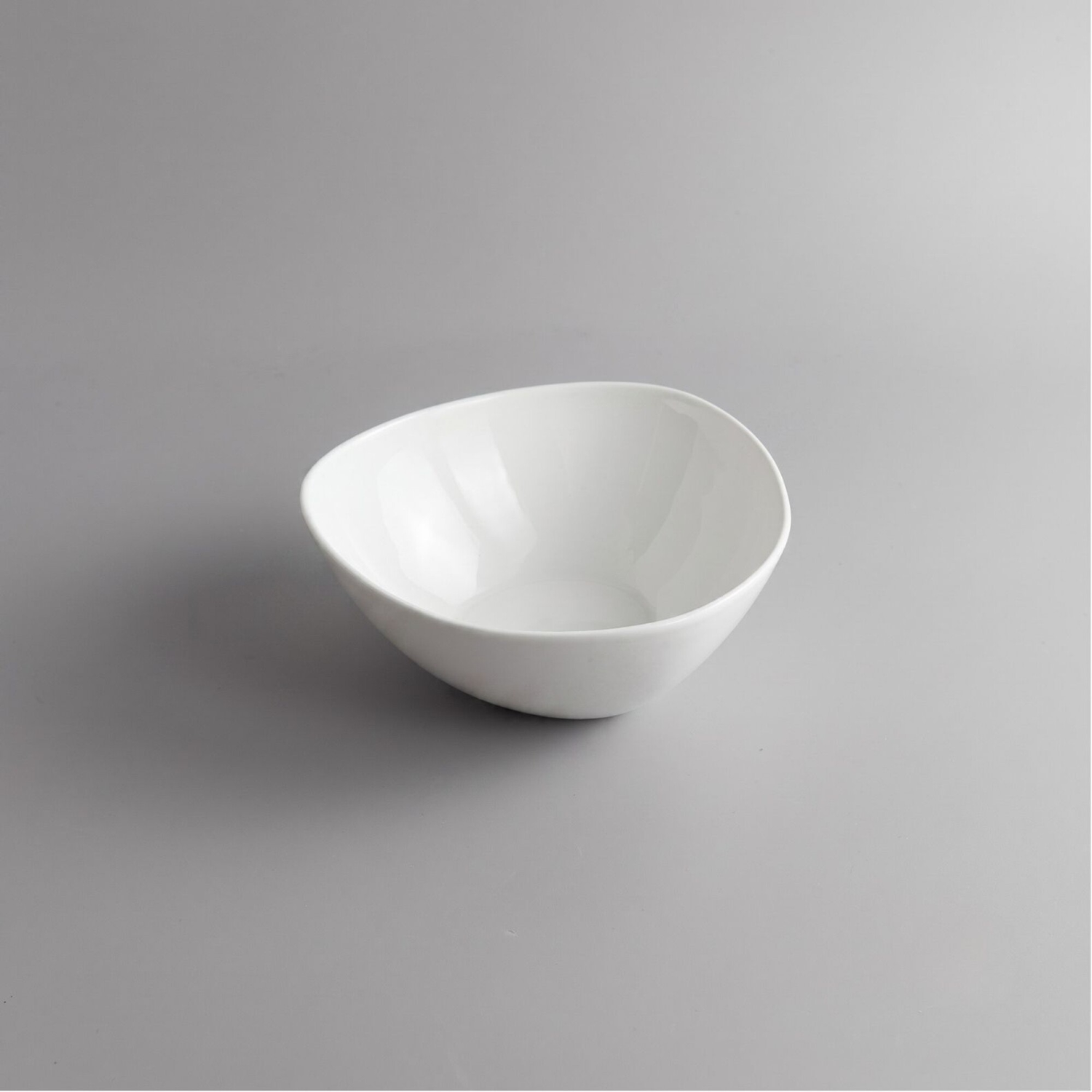 Ensaladera Mood Irregular 25cm Royal Porcelain